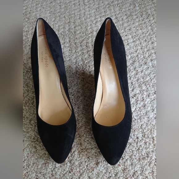 Kate Spade made in Italy Martina suede wedge pumps size 7.5 - Picture 1 of 13